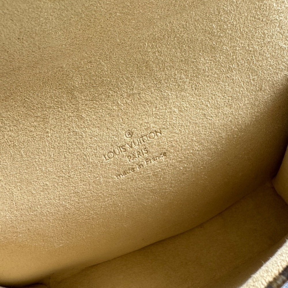 Louis Vuitton Dark Monogram Canvas Pouch - Picture 6 of 9
